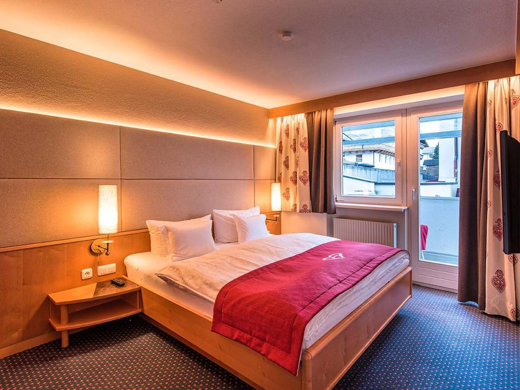 Hotel Universo Serfaus Chambre photo